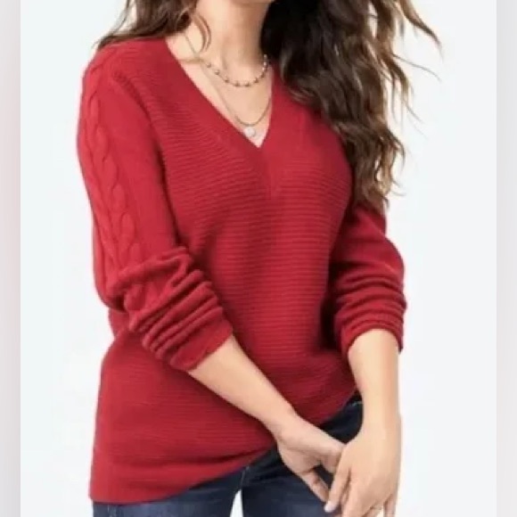 CAbi Sweaters - CAbi Standout Pullover